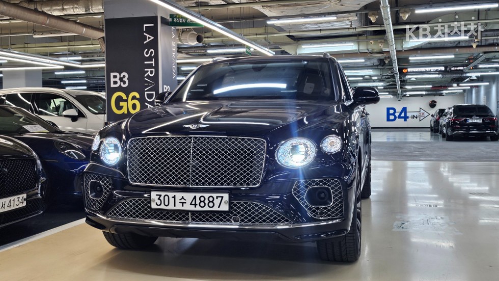 2021 - bentley bentayga