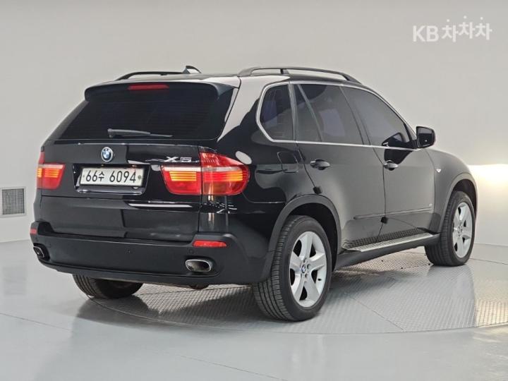 BMW X5 E70 4.8i xDrive E70 2006-2010 5