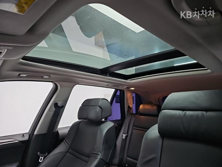 BMW X5 E70 4.8i xDrive E70 2006-2010 8