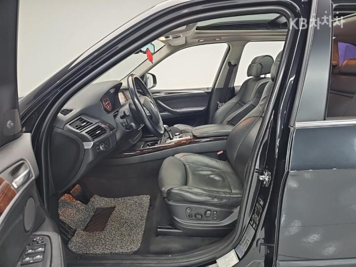 BMW X5 E70 4.8i xDrive E70 2006-2010 10