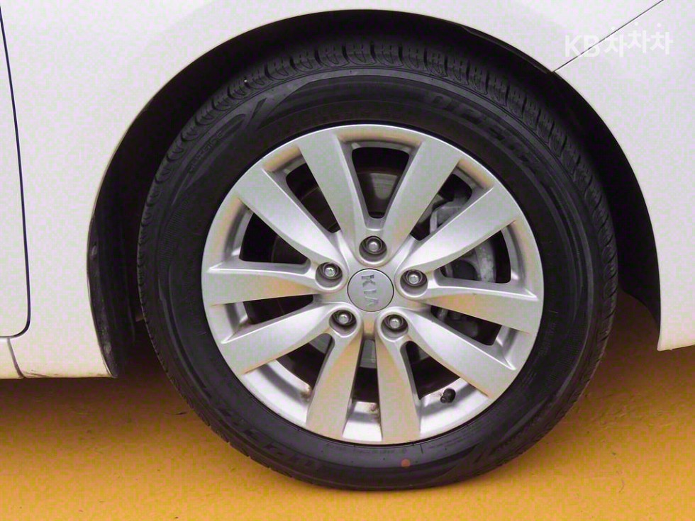 2014 - kia k3