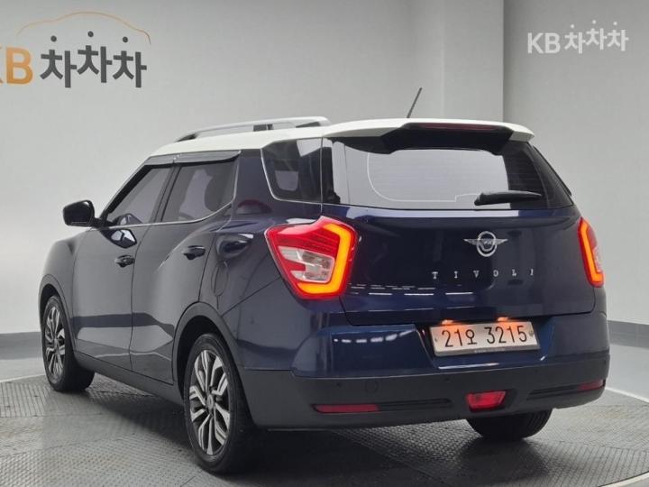 KG Mobility (Ssangyong) Tivoli Air Gasoline 2WD IX 3