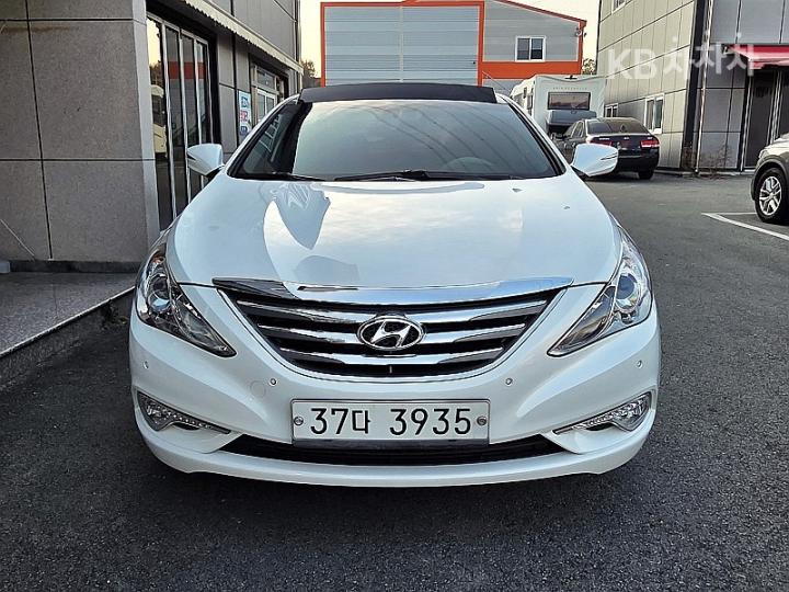 Hyundai Sonata The CVVL Premium 3