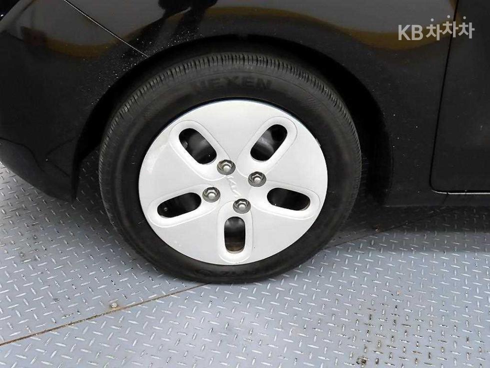 2024 - kia kia
