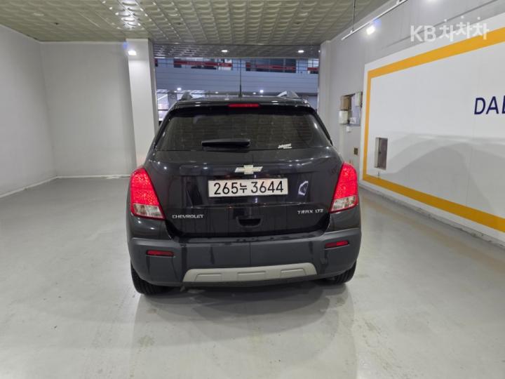 Chevrolet Trax 1.4 Perfect Black 5