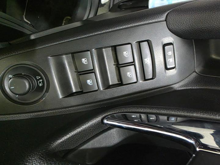 Chevrolet Trax 1.4 Perfect Black 10