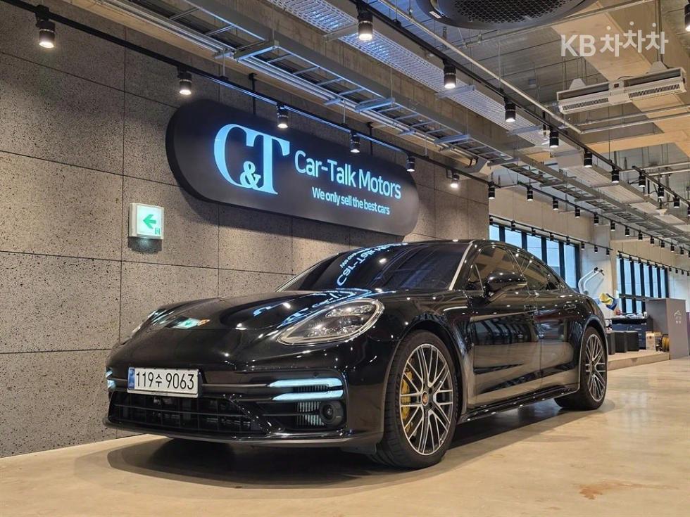Porsche Панамера