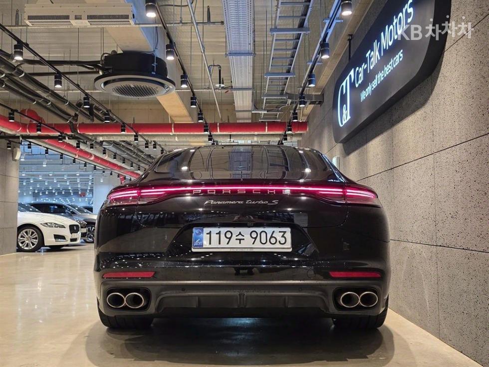 Porsche Panamera — miniaturë 4