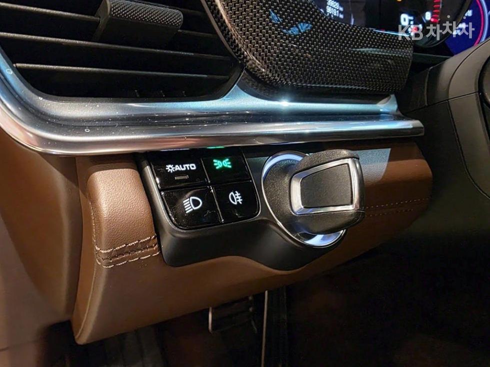 Porsche Panamera — miniaturë 7
