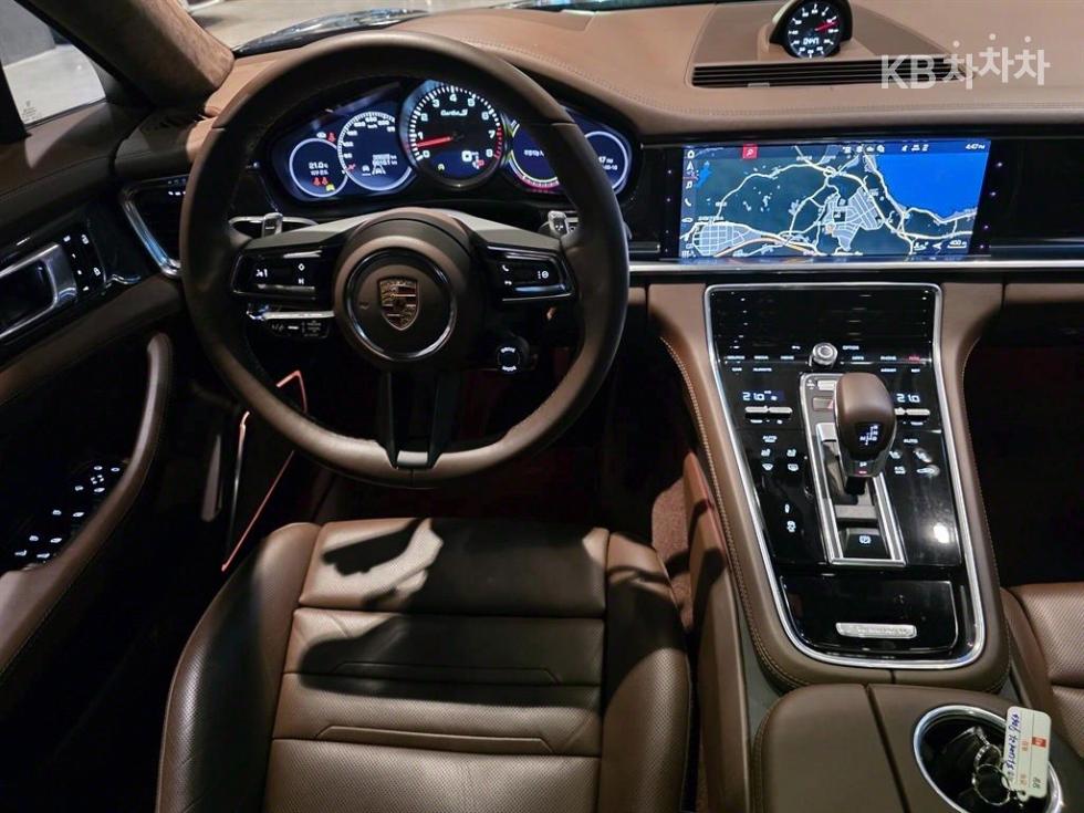 Porsche Panamera — miniaturë 13