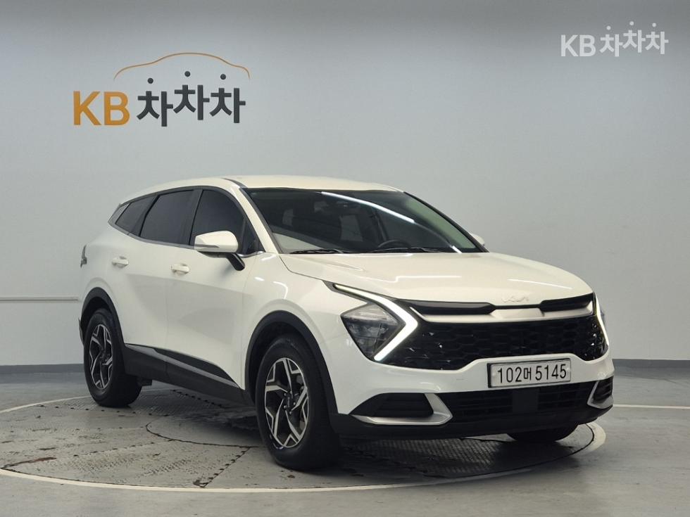2022 - kia sportage