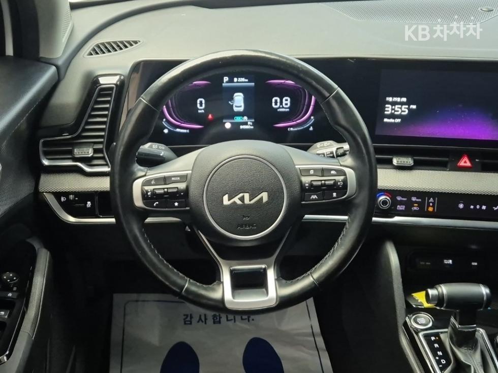 2022 - kia sportage