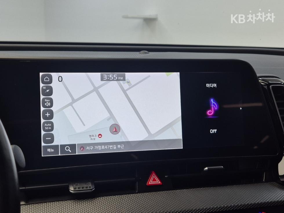 2022 - kia sportage