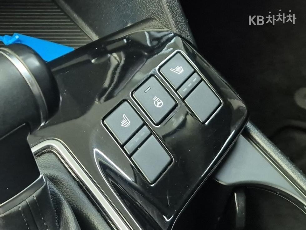 2022 - kia sportage