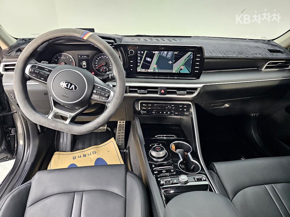 2021 - kia k5
