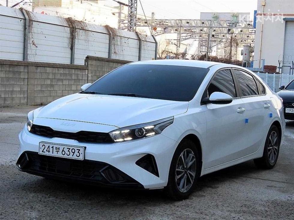 2022 - kia k3