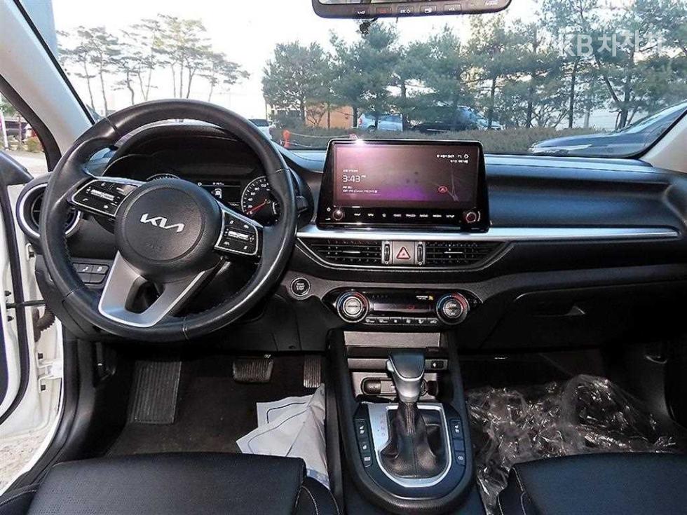 2022 - kia k3