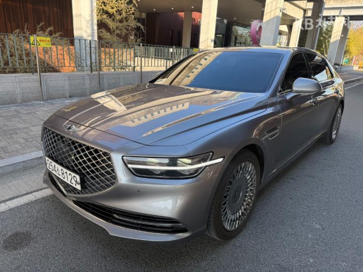 Genesis G90 5.0 GDi AWD Prestige