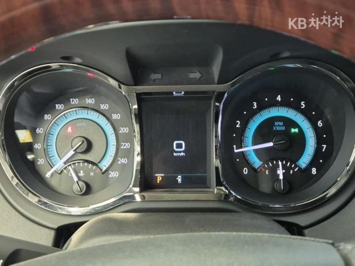 Chevrolet Alpheon EL240 Premium 7