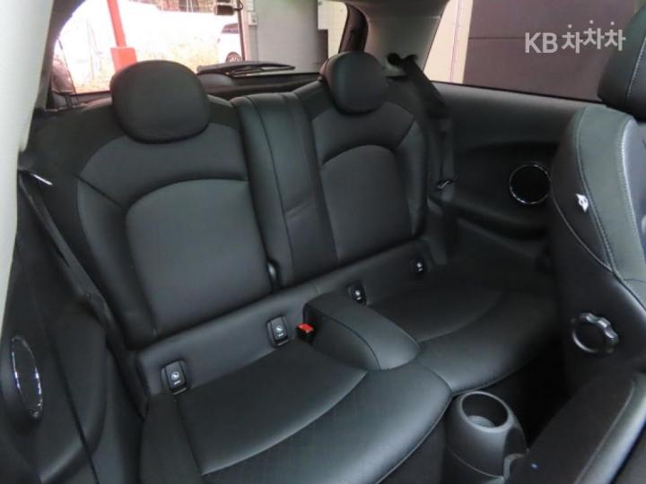 Mini Cooper 3 Duo S 2.0 Base Type 9