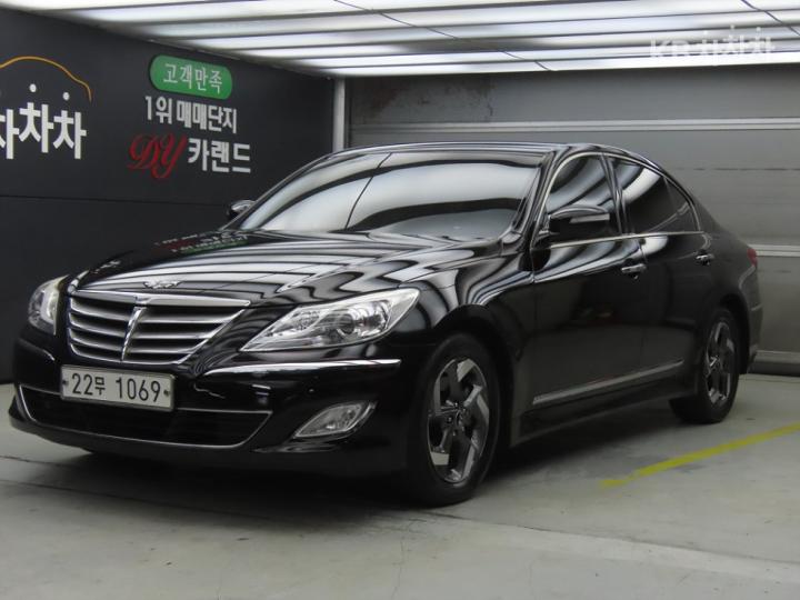 Hyundai Genesis BH330 MODERN Special 2