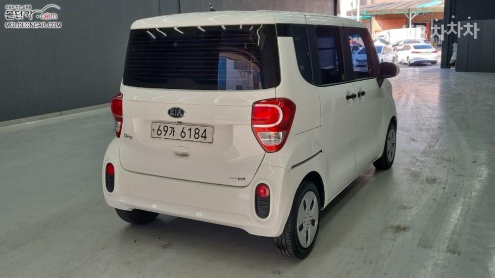 2018 - kia ray