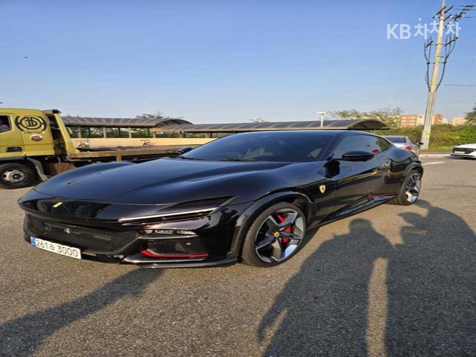 2025 - ferrari 푸로산게