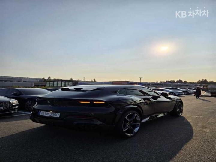 Ferrari Purosangue 6.5 V12 Basic - фото 5