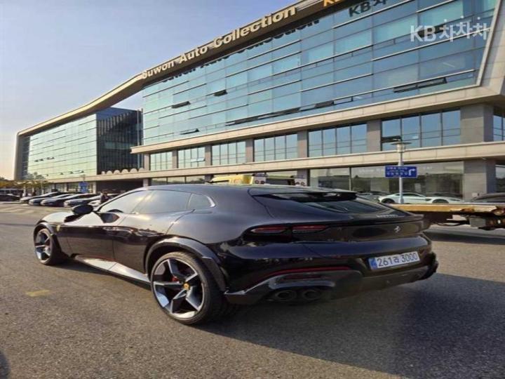 Ferrari Purosangue 6.5 V12 Basic - фото 6