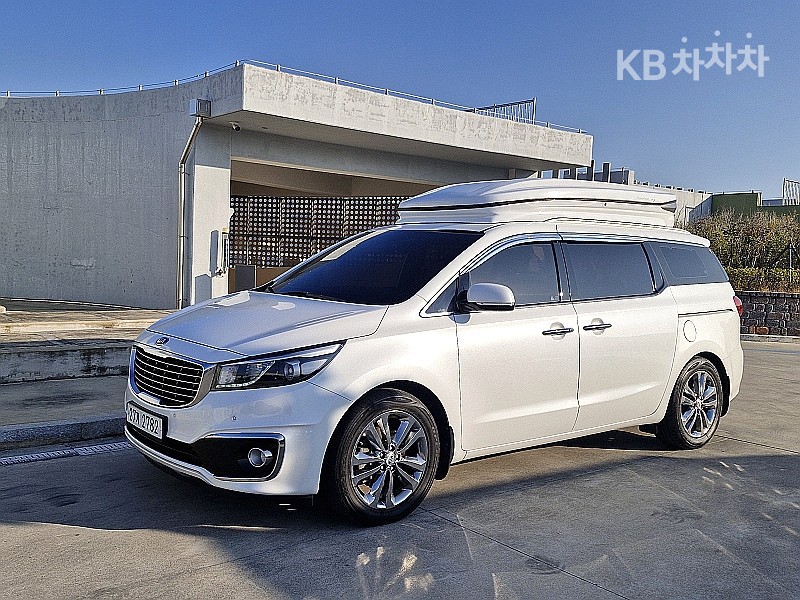 2018 - kia carnival