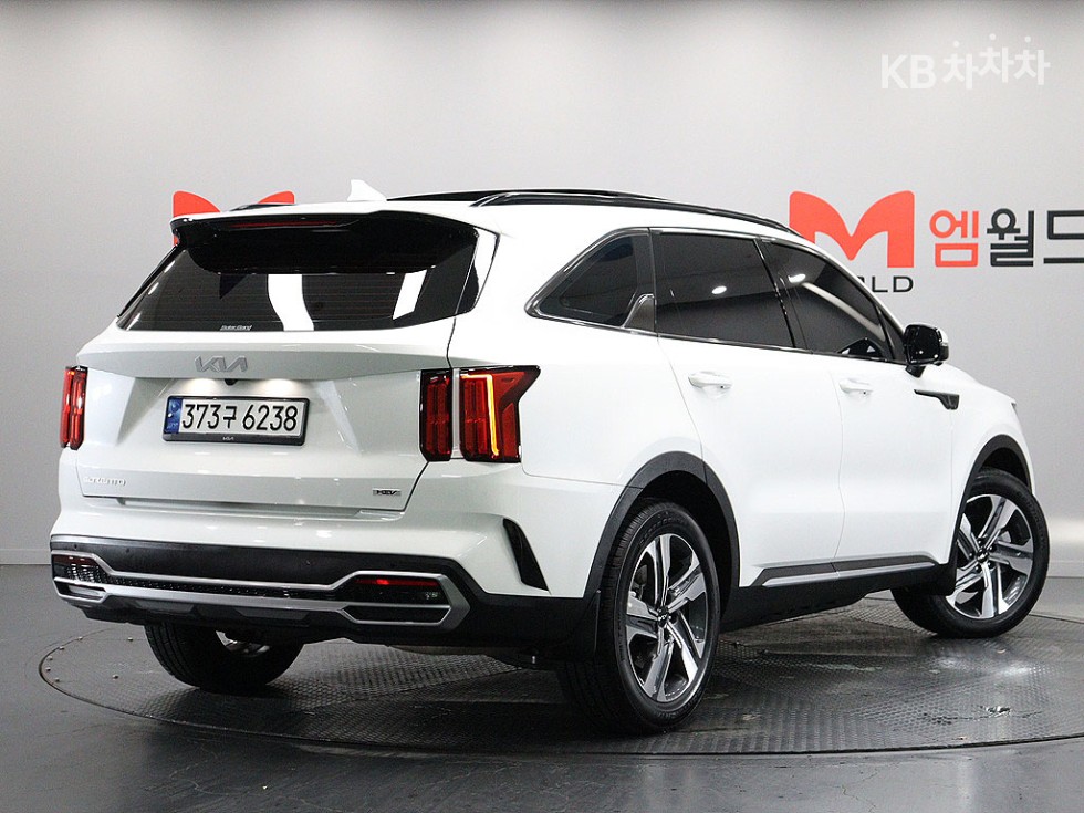 2023 - kia sorento