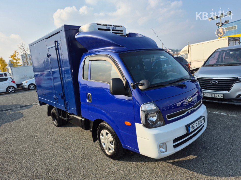 2018 - kia bongo iii
