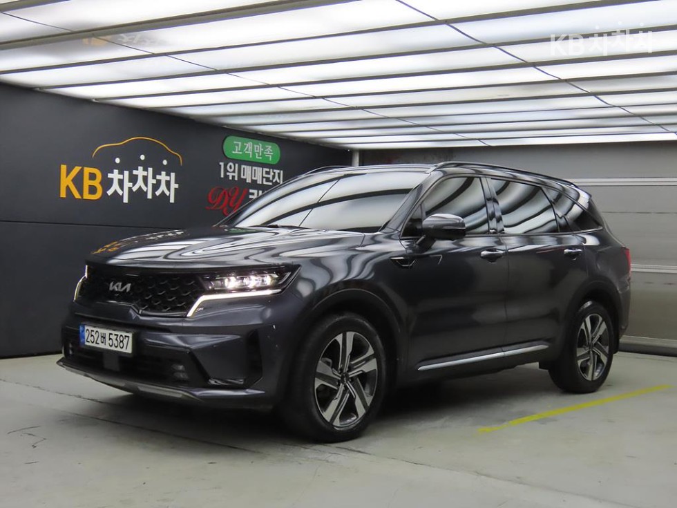 2023 - kia sorento