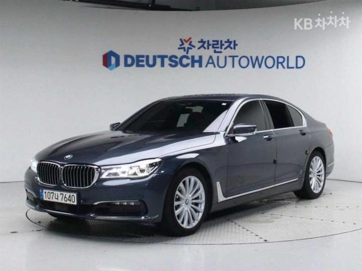 BMW 7 Series G11 730d xDrive Base Type 2