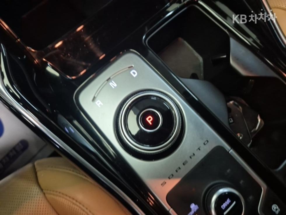 2021 - kia sorento