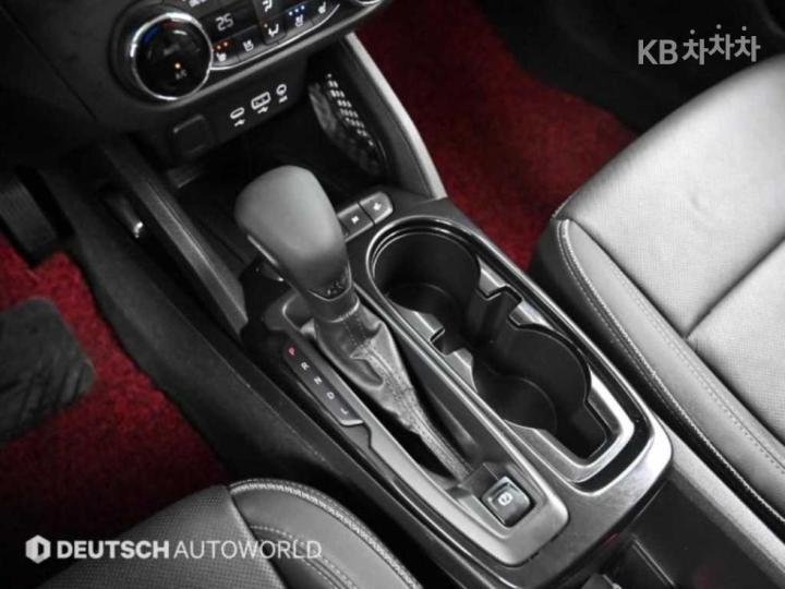 Chevrolet Trailblazer 1.35 Gasoline 2WD Premier 10