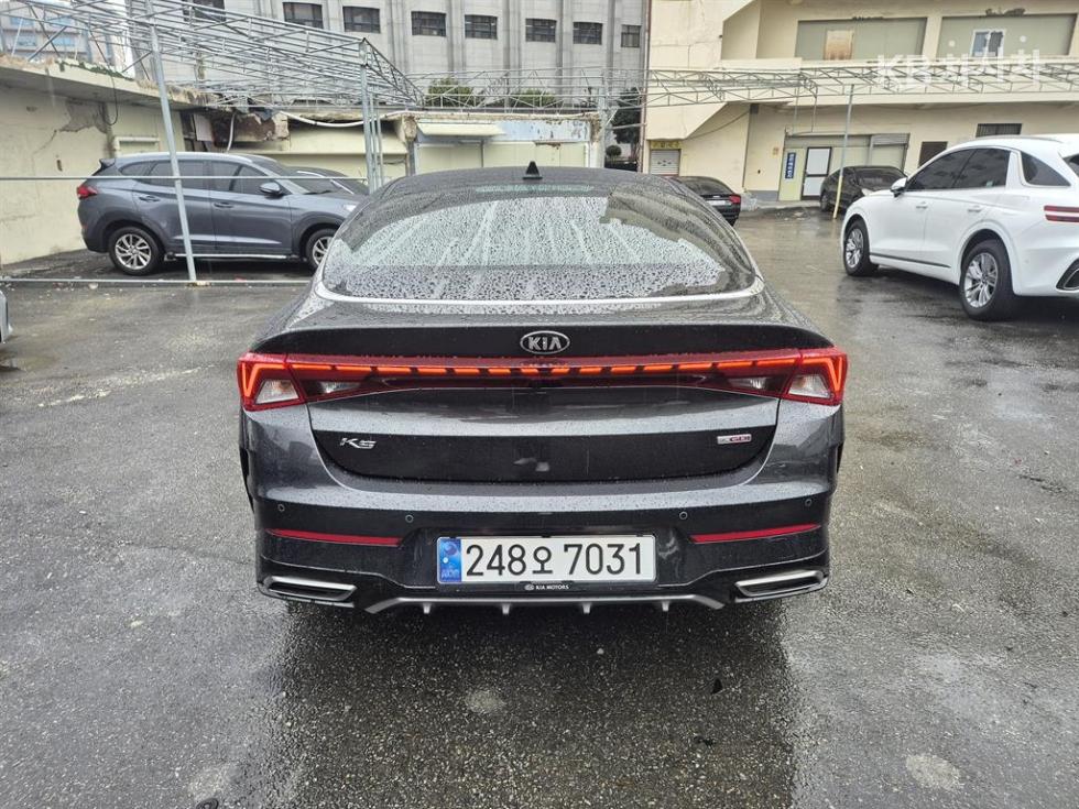2021 - kia k5