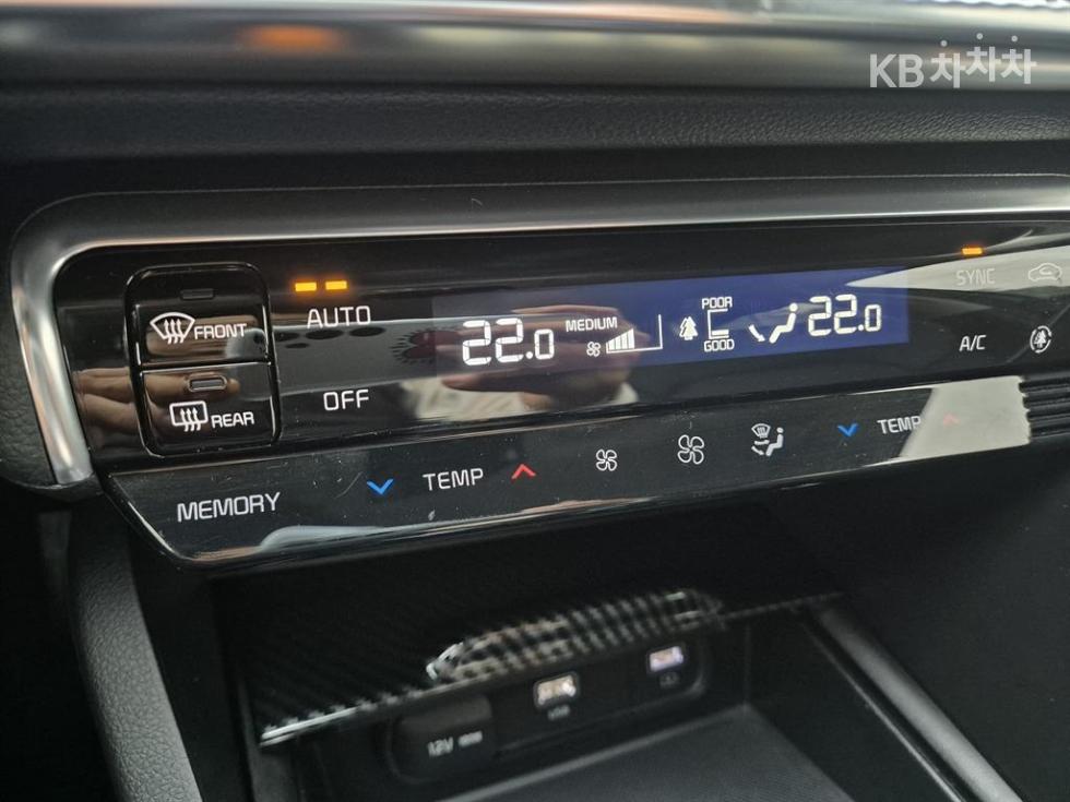 2021 - kia k5