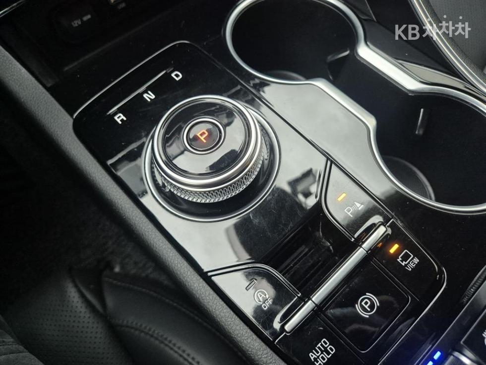 2021 - kia k5