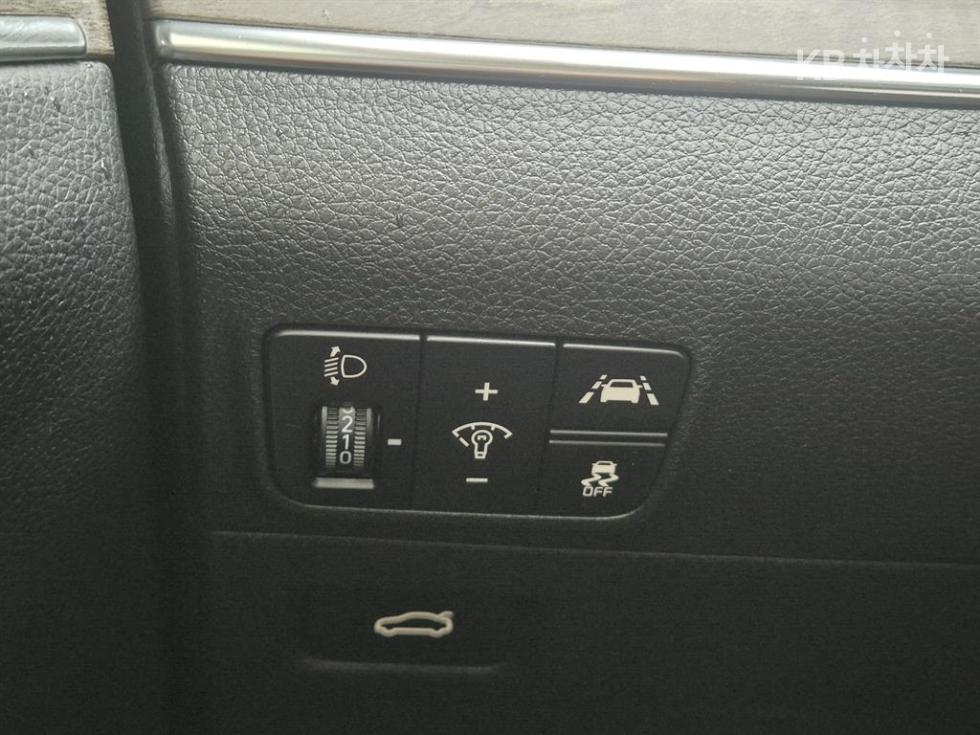 2021 - kia k5