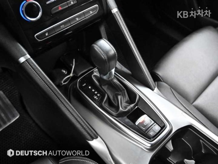 Renault QM6 2.0 LPe 2WD LE 10