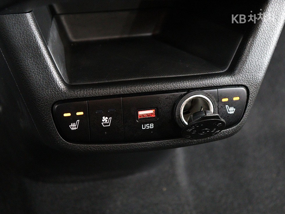 2024 - kia kia