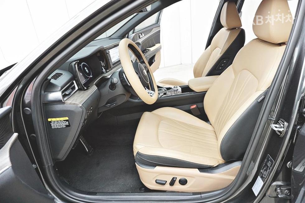 2020 - kia k5