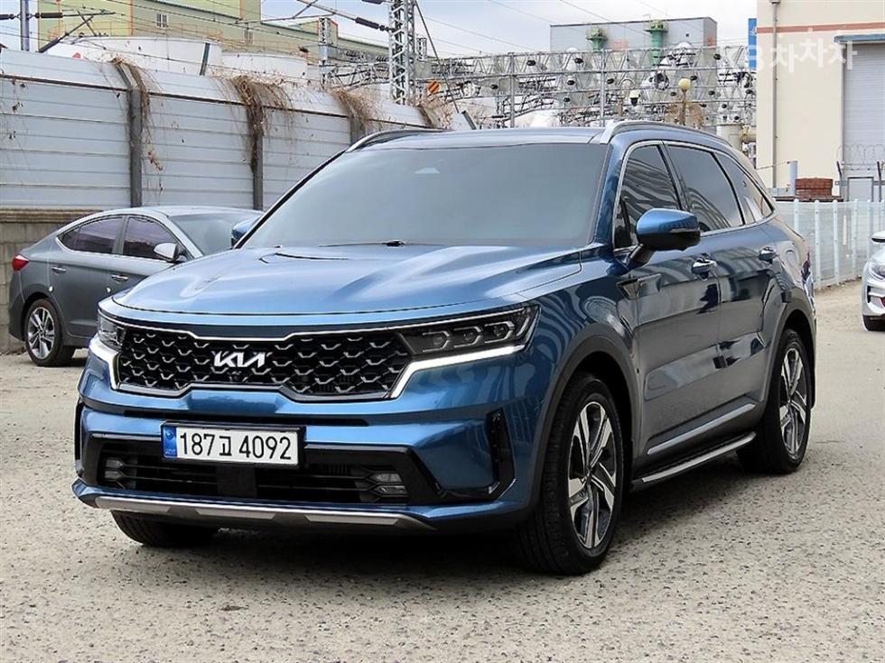 2023 - kia sorento