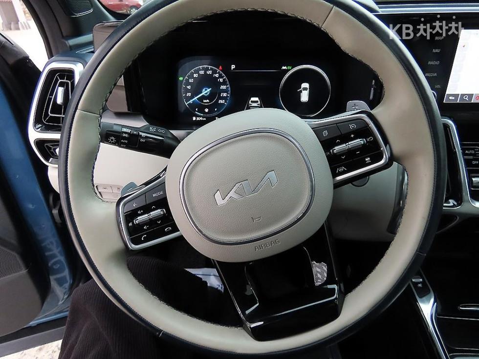 2023 - kia sorento