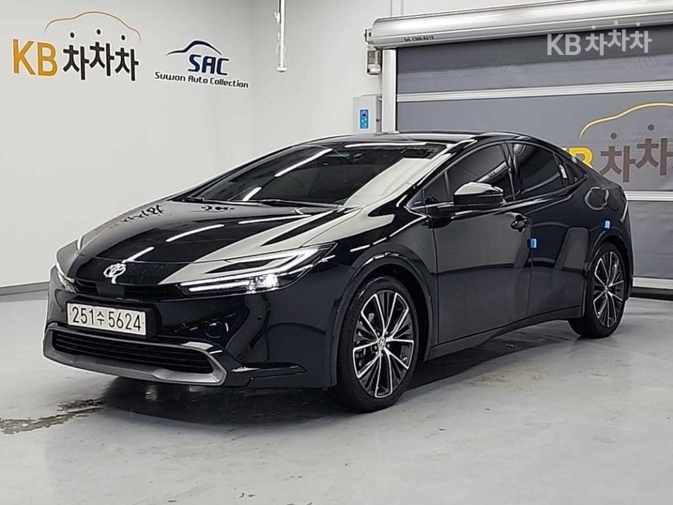 2024 toyota prius