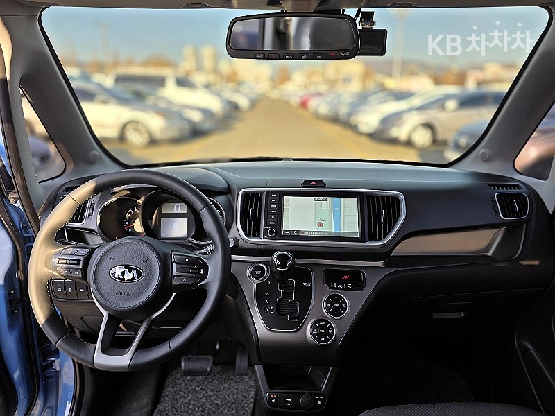 2020 - kia ray