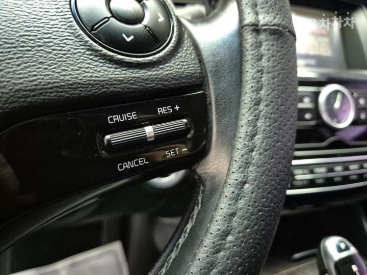 Kia K9 3.3 GDI Noblesse Special 8