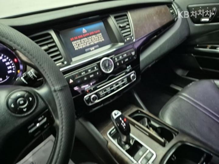 Kia K9 3.3 GDI Noblesse Special 10