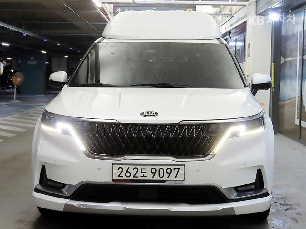 2021 - kia carnival